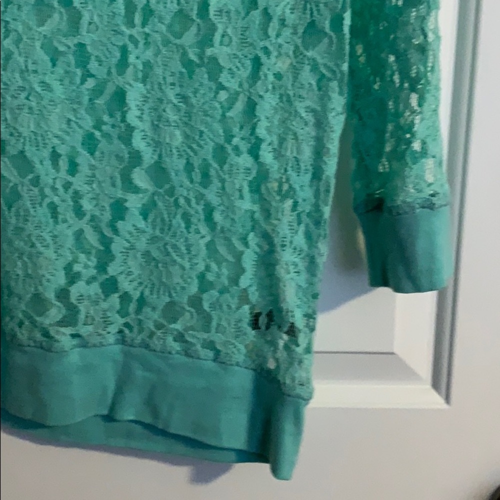 Lace Blouse - Picture 5 of 7